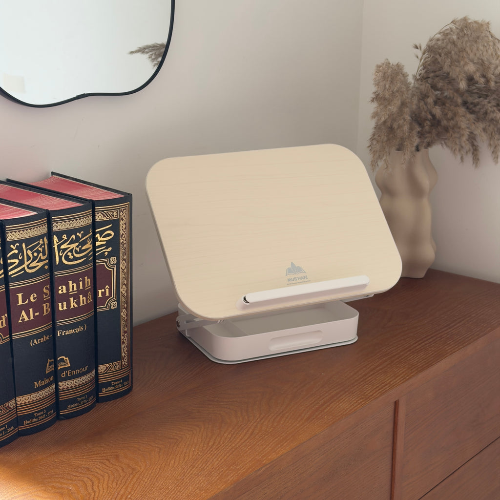 Support de lecture réglable avec rangement intégré